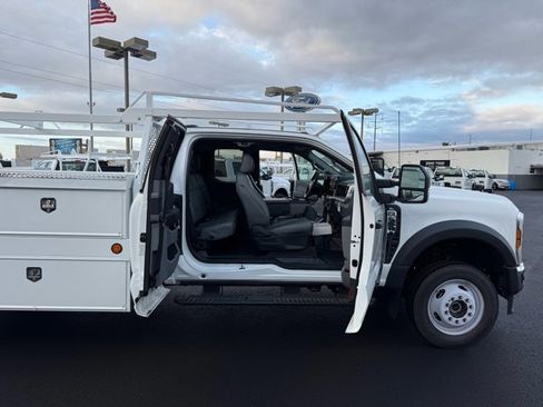 New 2025 Ford F550 4x4 SuperCab Super Duty image 25
