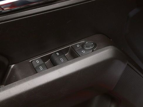 Used 2024 GMC Canyon Elevation w/ Elevation Premium Package RWD image 11