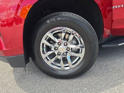 Certified 2021 Chevrolet Tahoe LT w/ LT Signature Package RWD image 32