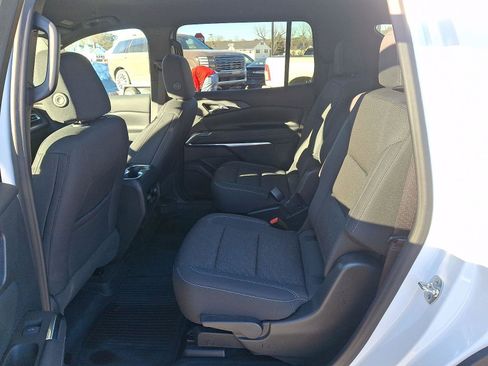 Used 2024 Chevrolet Traverse LT w/ LPO, Floor Liner Package image 10