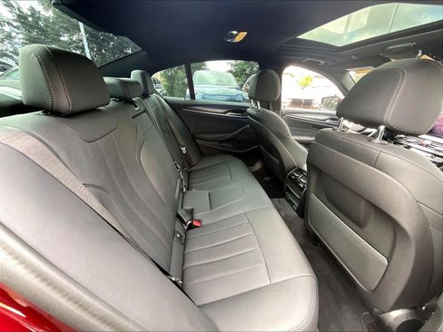 Used 2023 BMW 530i w/ M Sport Package image 28