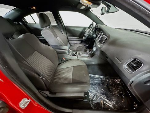Used 2022 Dodge Charger R/T RWD image 11