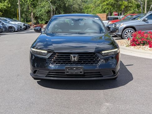 Used 2023 Honda Accord Sport image 8