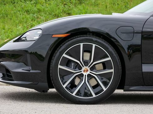 New 2026 Porsche Taycan AWD/4WD image 43