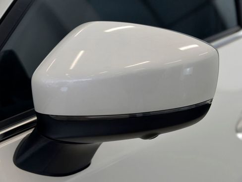 Certified 2023 MAZDA CX-5 Signature image 12