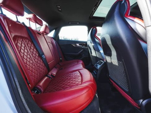 Used 2023 Audi S4 Premium Plus w/ Premium Plus Package image 35