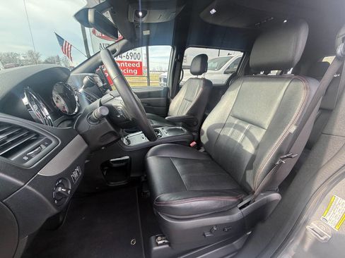 Used 2019 Dodge Grand Caravan GT image 7