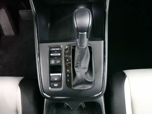 Certified 2025 Honda CR-V EX image 22