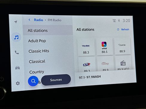 Used 2025 Toyota 4Runner SR5 image 21