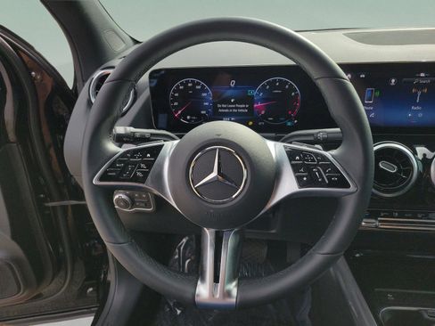 Certified 2026 Mercedes-Benz GLA 250 image 19