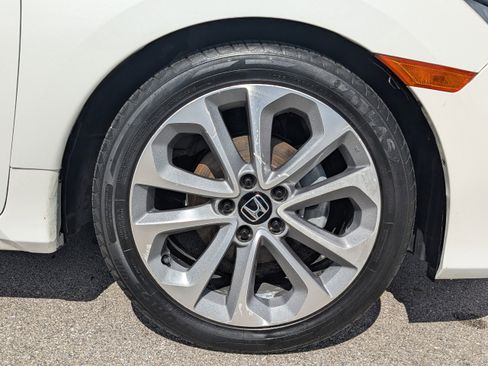 Used 2020 Honda Civic LX image 11