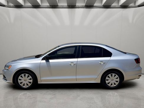 Used 2016 Volkswagen Jetta S FWD image 2