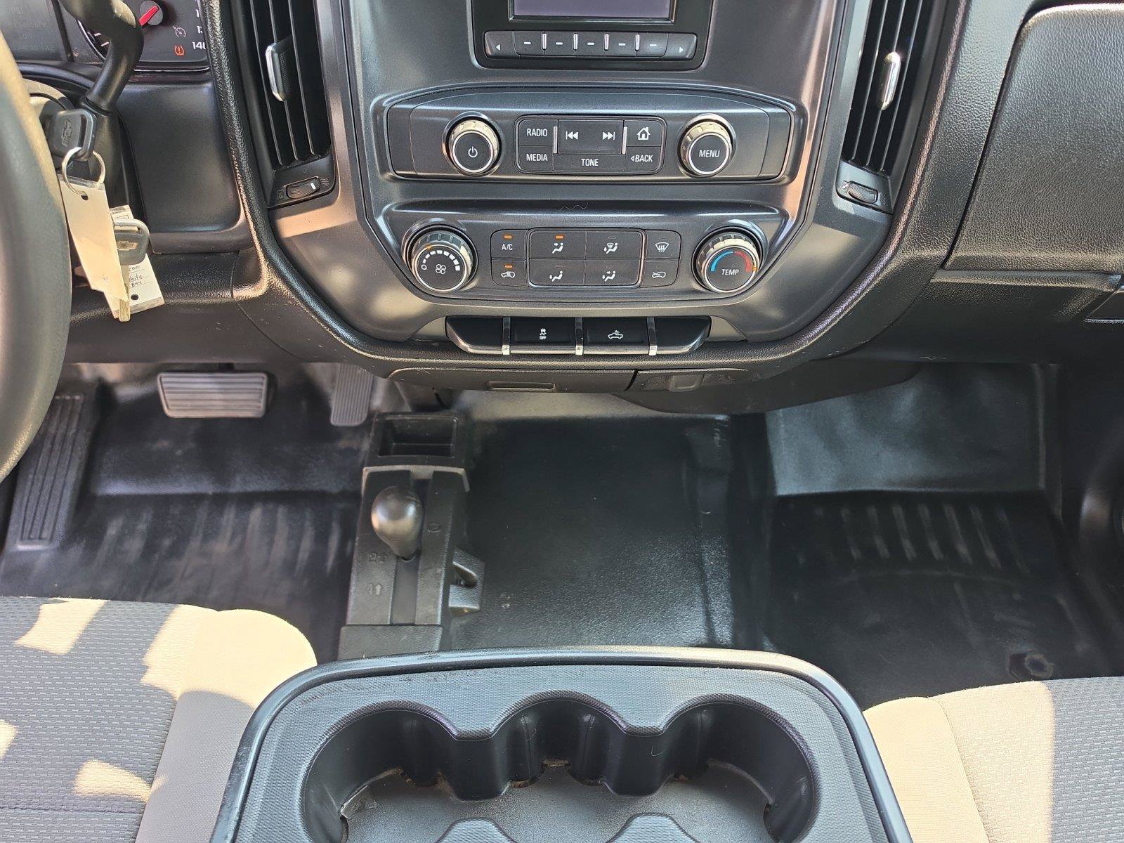 Used 2015 Chevrolet Silverado 2500 W/T AWD/4WD image 11