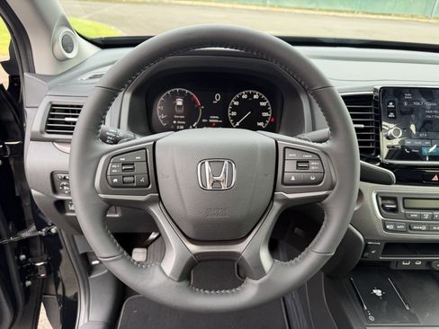 New 2026 Honda Ridgeline RTL image 18