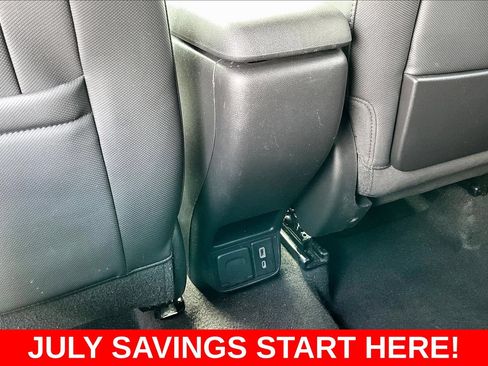 Used 2021 Chevrolet TrailBlazer RS w/ Sun and Liftgate Package AWD/4WD image 10
