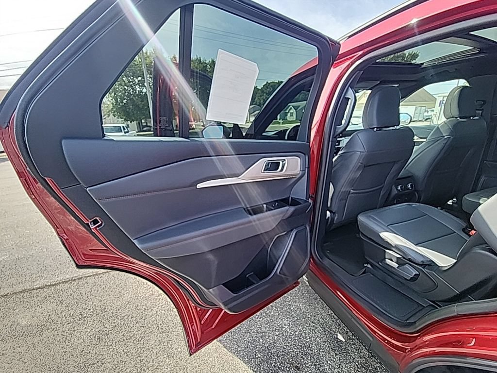 New 2027 Ford Explorer Active w/ Active Comfort Package AWD/4WD image 18