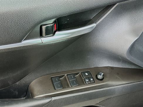 Used 2024 Toyota Camry LE FWD image 15