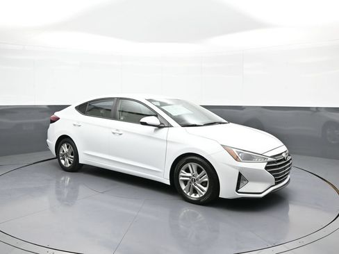Used 2019 Hyundai Elantra SEL FWD image 4