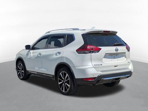 Used 2019 Nissan Rogue SL w/ Premium Package AWD/4WD image 4