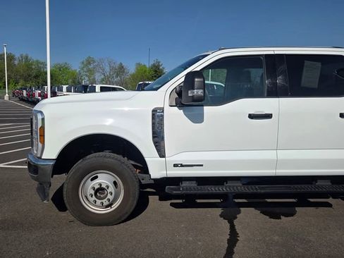 Used 2025 Ford F350 XLT AWD/4WD image 15