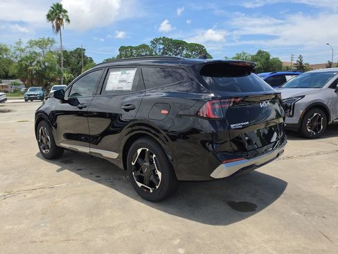 New 2026 Kia Sportage SX FWD image 6