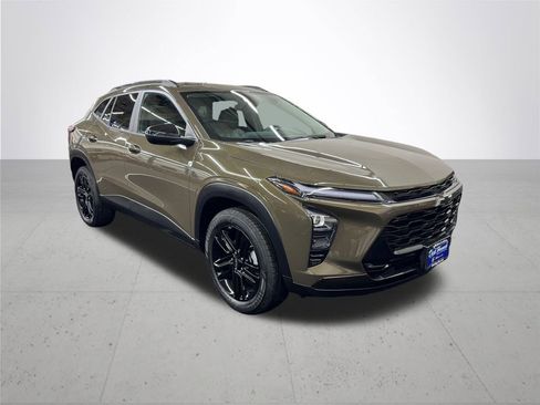 Used 2024 Chevrolet Trax ACTIV image 9