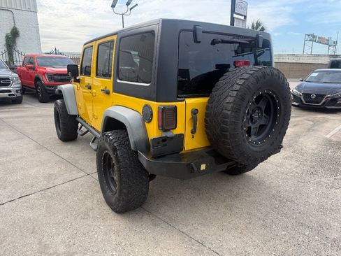 Used 2011 Jeep Wrangler Unlimited Sport AWD/4WD image 6