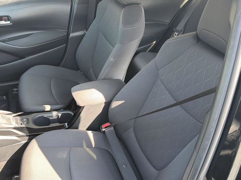 Used 2021 Toyota Corolla LE FWD image 27