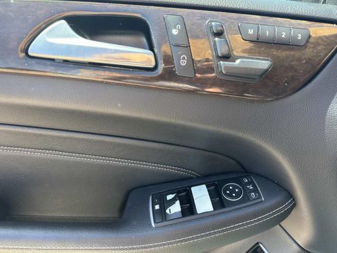 Used 2015 Mercedes-Benz ML 350 2WD image 21
