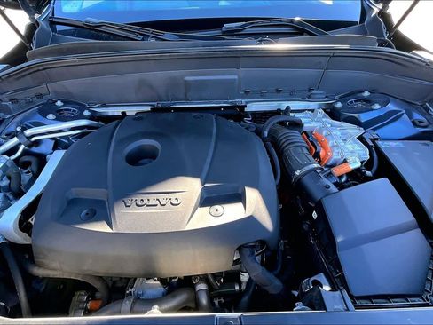 Used 2021 Volvo XC90 T8 Inscription w/ Lounge Package image 35