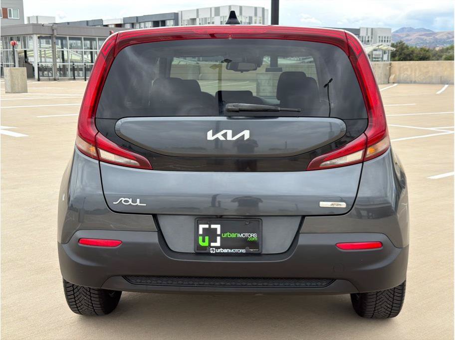 Used 2022 Kia Soul EX FWD image 7