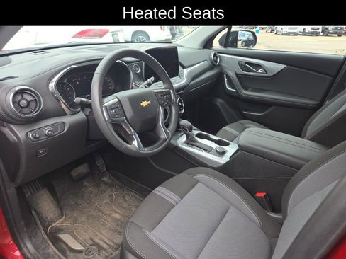 Used 2024 Chevrolet Blazer LT w/ Convenience Package FWD image 9