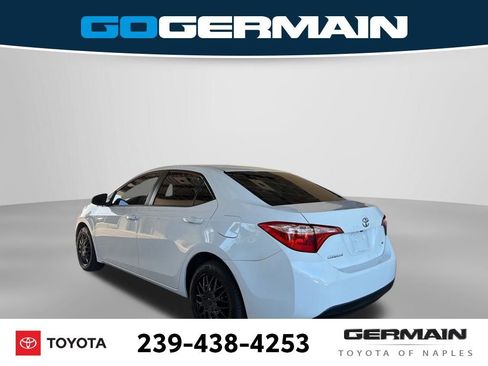 Used 2018 Toyota Corolla LE image 7