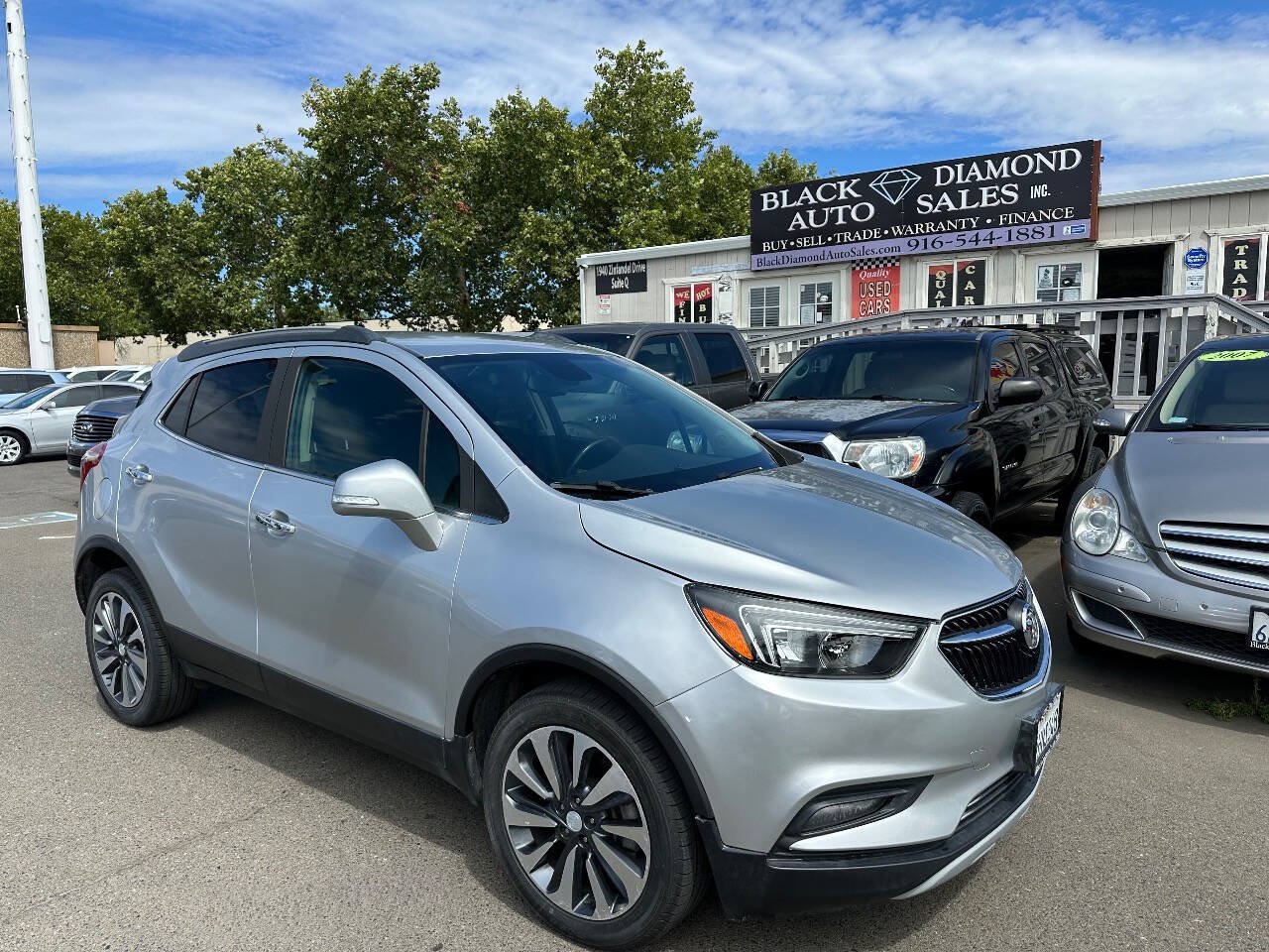 Used 2020 Buick Encore Essence AWD/4WD image 4