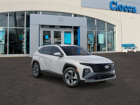 New 2026 Hyundai Tucson SEL image 2