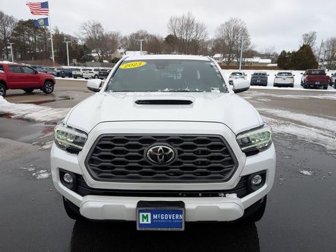 Used 2023 Toyota Tacoma TRD Sport image 9