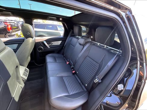 Used 2025 Land Rover Discovery Sport Dynamic SE AWD/4WD image 29