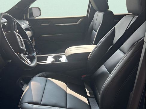 New 2026 GMC Acadia Elevation w/ Black Edition image 9