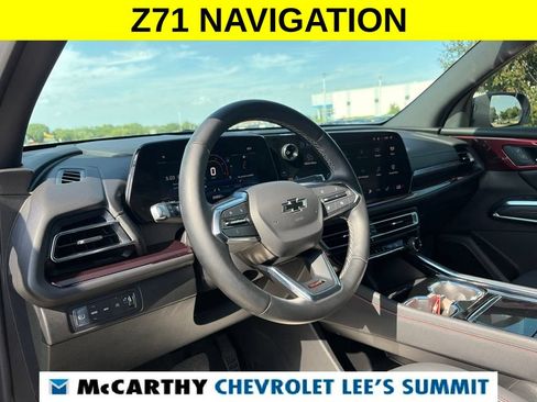 Used 2024 Chevrolet Traverse Z71 AWD/4WD image 54