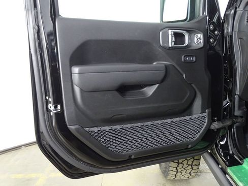 New 2026 Jeep Gladiator Rubicon image 19