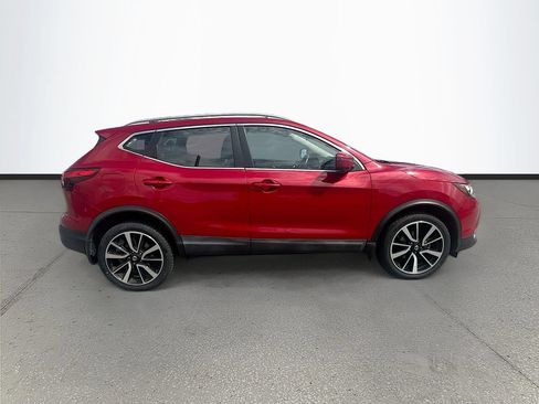 Used 2018 Nissan Rogue Sport SL w/ SL Premium Package FWD image 8