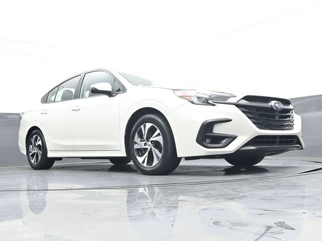 Used 2025 Subaru Legacy Premium AWD/4WD image 32