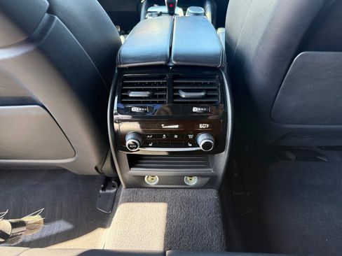 Used 2018 BMW M5 AWD/4WD image 32