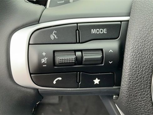 Certified 2025 Kia K5 GT image 23