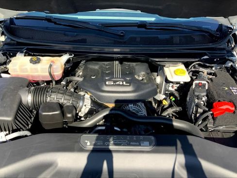 Used 2022 Jeep Grand Wagoneer Series III w/ HD Trailer Tow Package image 34