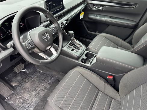 Used 2026 Honda CR-V Sport image 4
