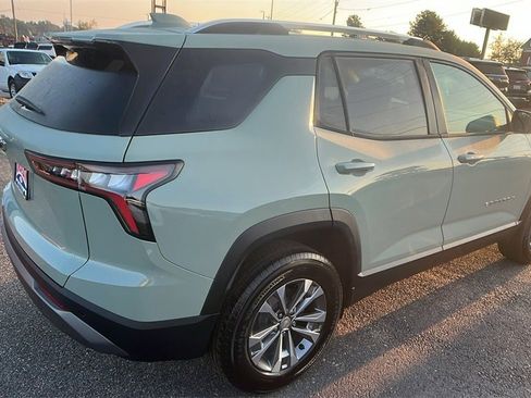 New 2026 Chevrolet Equinox LT image 5