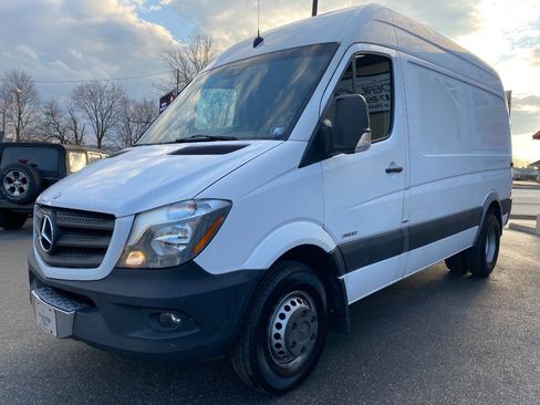 Used 2014 Mercedes-Benz Sprinter 3500 image 7