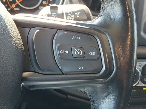 Used 2020 Jeep Wrangler Unlimited Sport image 23