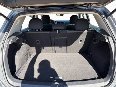 Used 2016 Volkswagen Golf S image 13